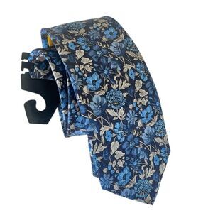 Hickey Freeman floral blue Men’s tie 100% silk necktie
